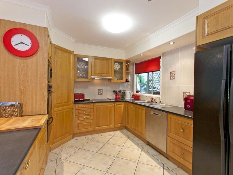 6 Katandra Court, Cleveland QLD 4163