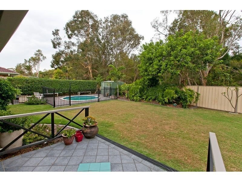 24 Lawn Terrace, Capalaba QLD 4157