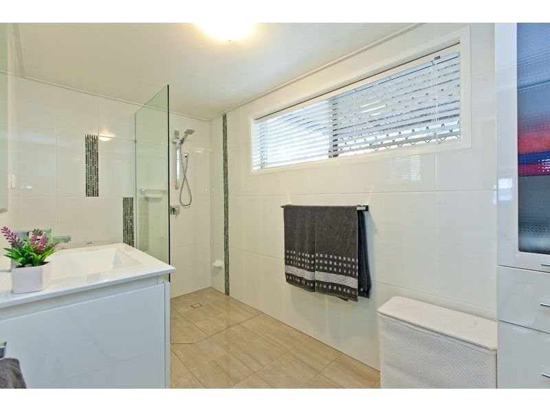 20 Chelsea Crescent, Alexandra Hills QLD 4161
