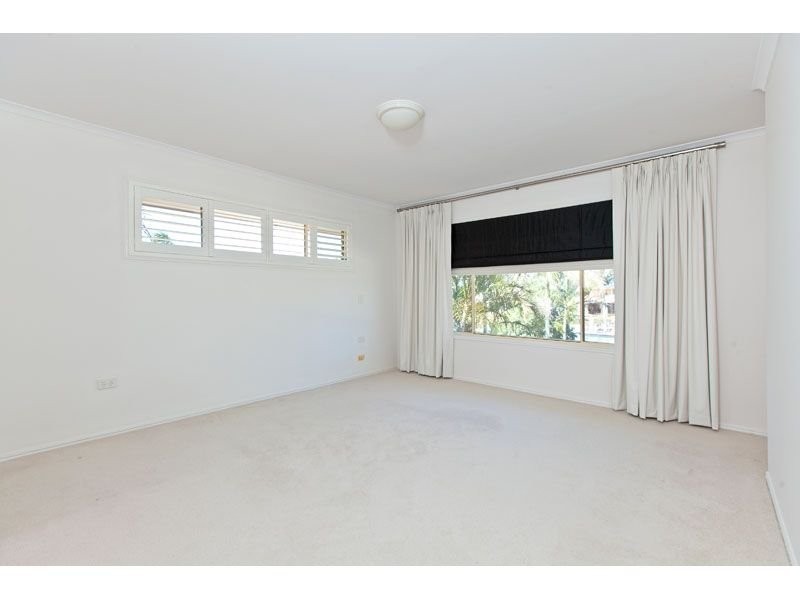 49 Mary Pleasant Drive, Birkdale QLD 4159