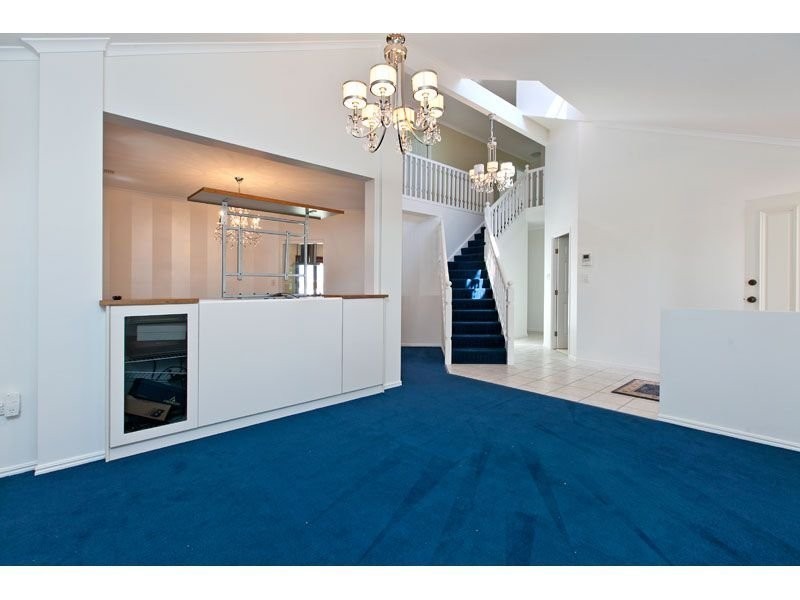 49 Mary Pleasant Drive, Birkdale QLD 4159