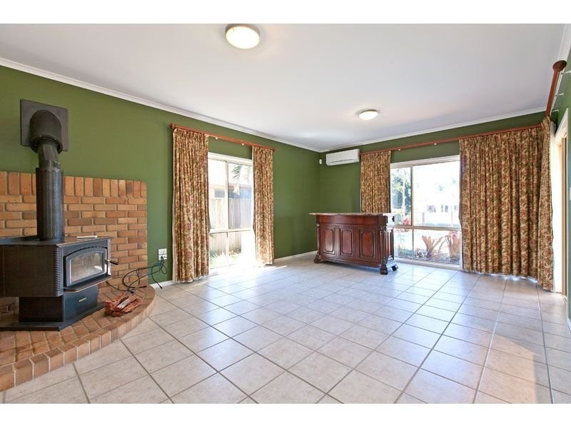 49 Mary Pleasant Drive, Birkdale QLD 4159