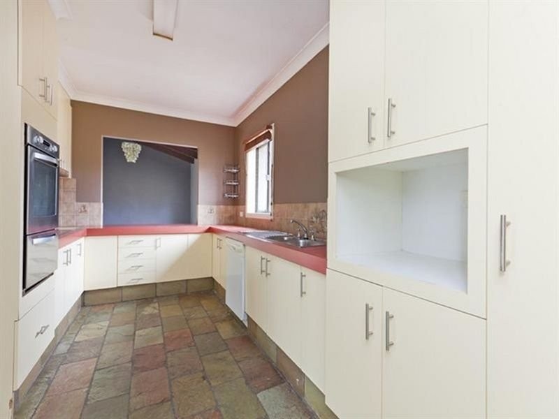 285 Redland Bay Road, Capalaba QLD 4157