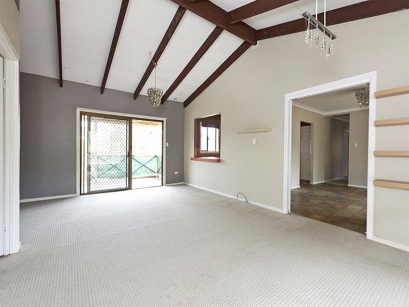 285 Redland Bay Road, Capalaba QLD 4157