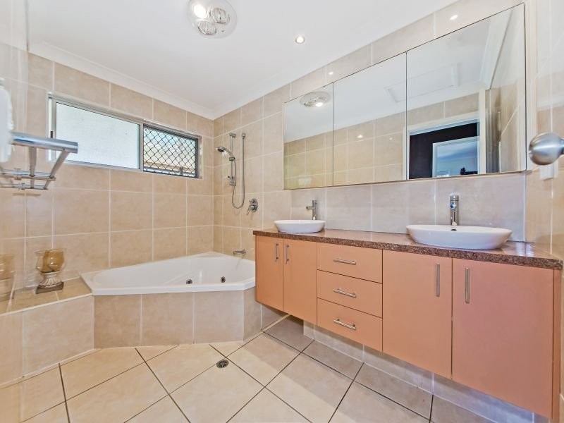 14 Mayfair Street, Alexandra Hills QLD 4161