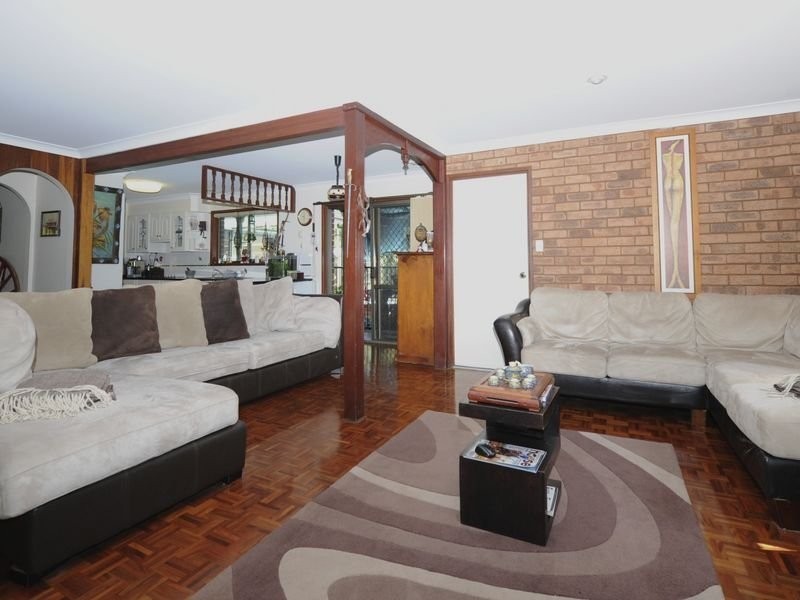 38B Avalon Road, Sheldon QLD 4157