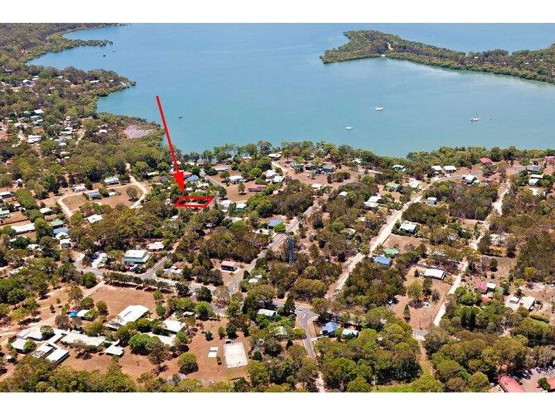 19 Curlew Street, Macleay Island QLD 4184