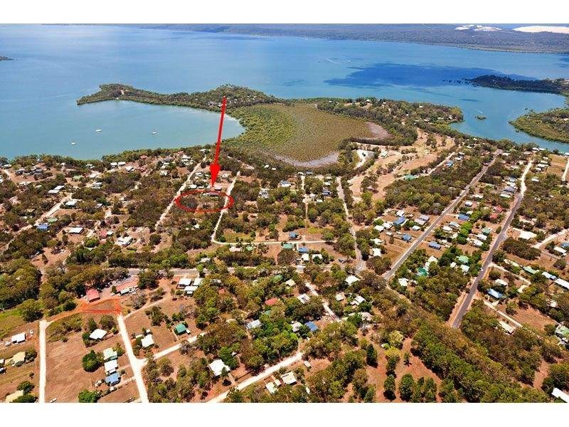 13 Lakeside Avenue, Macleay Island QLD 4184