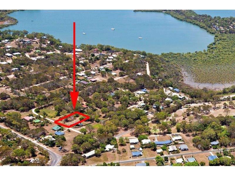 7 Granadilla Street, Macleay Island QLD 4184