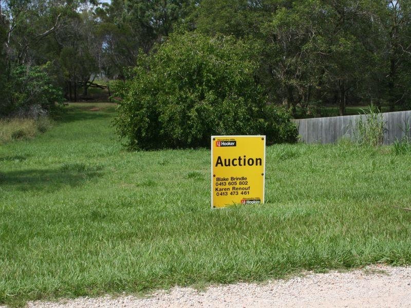 7 Granadilla Street, Macleay Island QLD 4184