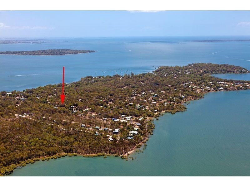 11 Barramundi Street, Macleay Island QLD 4184