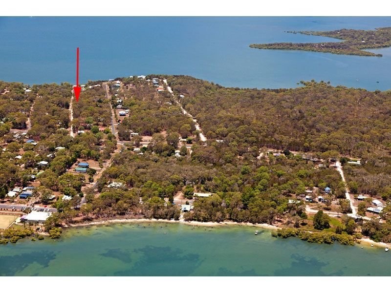 11 Barramundi Street, Macleay Island QLD 4184