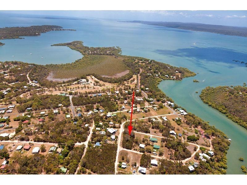 30 Camena Street, Macleay Island QLD 4184