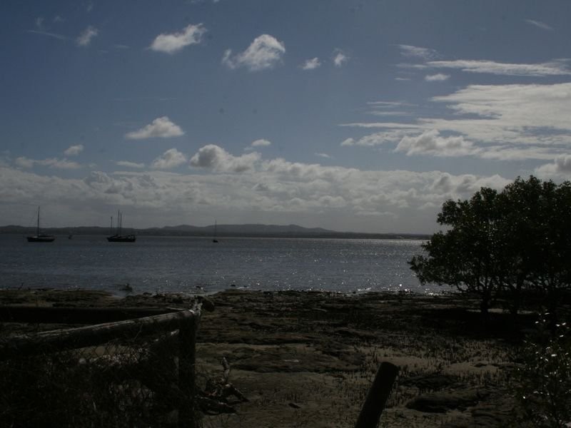 63 Coondooroopa Drive, Macleay Island QLD 4184