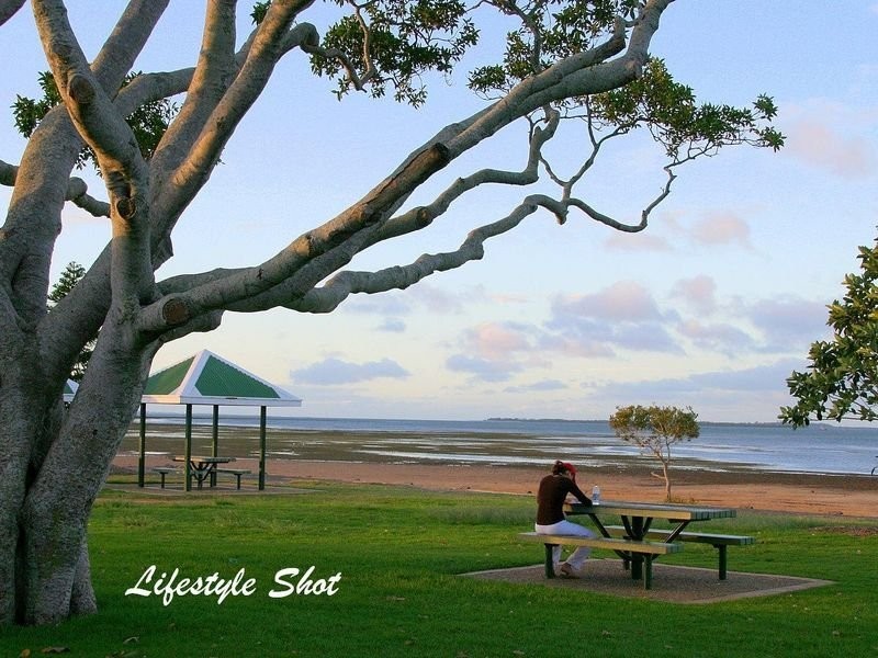 285 Main Road, Wellington Point QLD 4160