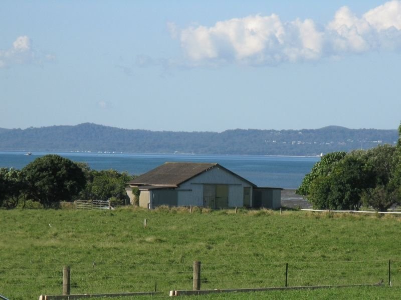 42 Waterville Drive, Thornlands QLD 4164