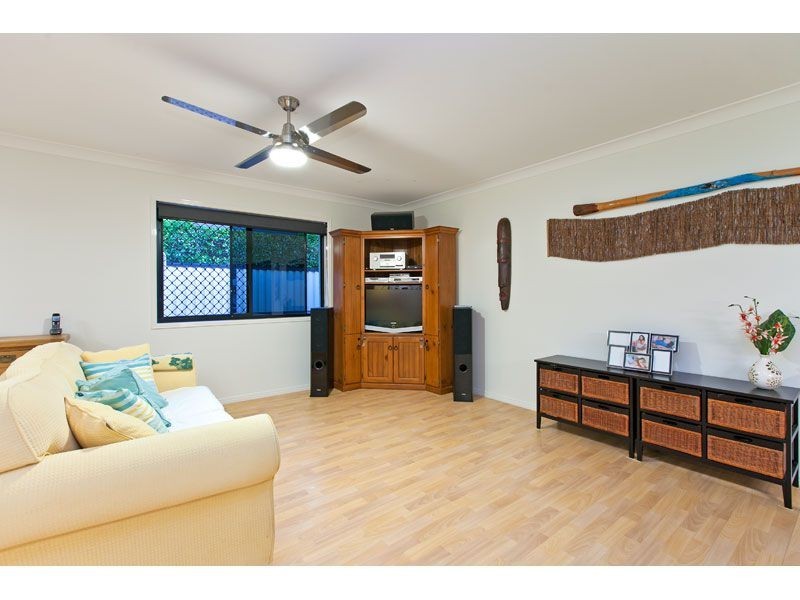 10 Orpheus Place, Redland Bay QLD 4165