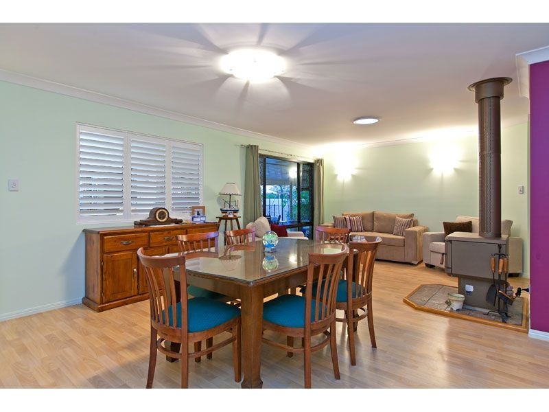 10 Orpheus Place, Redland Bay QLD 4165