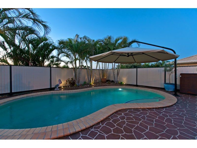 10 Orpheus Place, Redland Bay QLD 4165