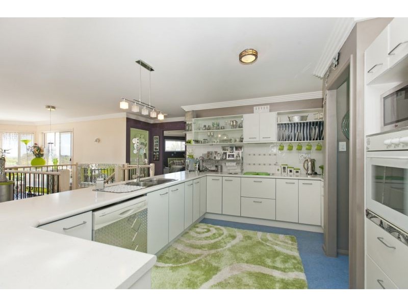 24 Juanita Street, Birkdale QLD 4159