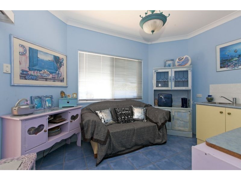 24 Juanita Street, Birkdale QLD 4159