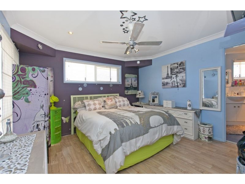 24 Juanita Street, Birkdale QLD 4159