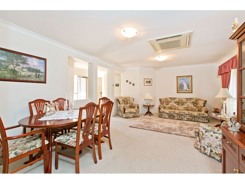 22 Pedwell Place, Birkdale QLD 4159