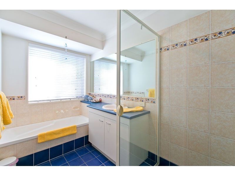 22 Pedwell Place, Birkdale QLD 4159