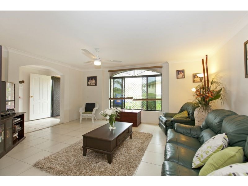 12 Kamala Place, Birkdale QLD 4159