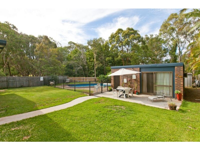 25 Mergowie Drive, Cleveland QLD 4163