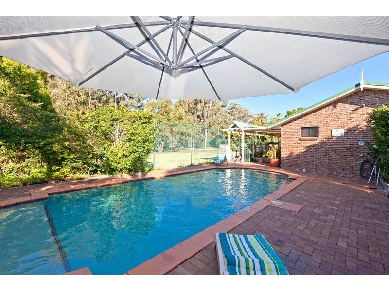 2 Cockateil Street, Thornlands QLD 4164