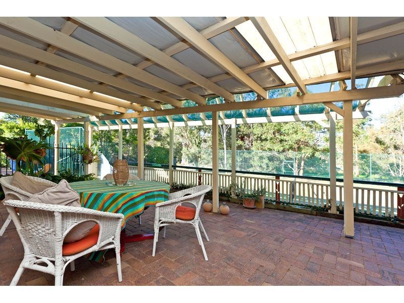 2 Cockateil Street, Thornlands QLD 4164