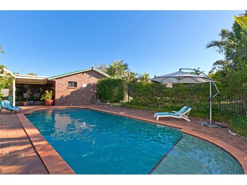 2 Cockateil Street, Thornlands QLD 4164