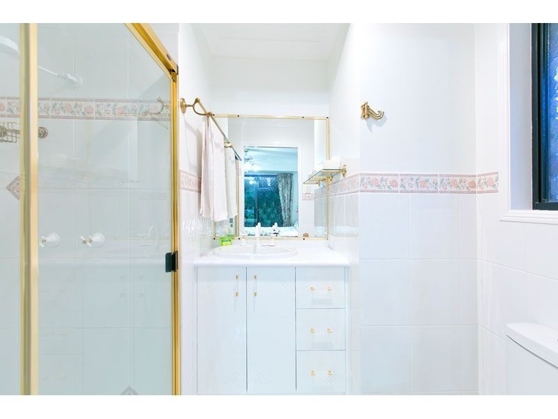 14 Grevillea Street, Redland Bay QLD 4165