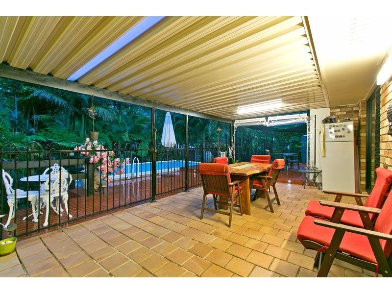 14 Grevillea Street, Redland Bay QLD 4165
