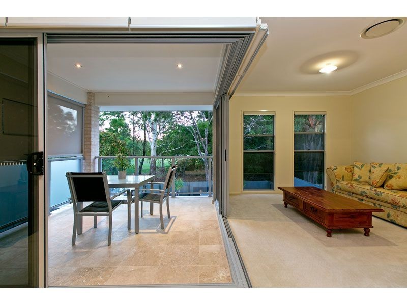 111 Torquay Road, Redland Bay QLD 4165