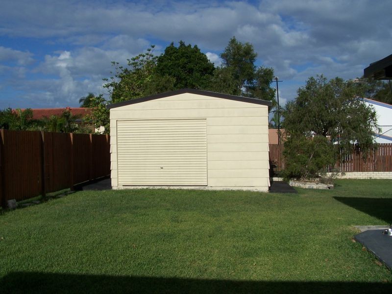61 Agnes Street, Birkdale QLD 4159