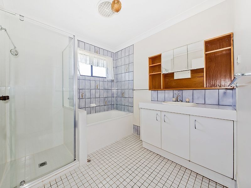 5 Albicore Drive, Thornlands QLD 4164