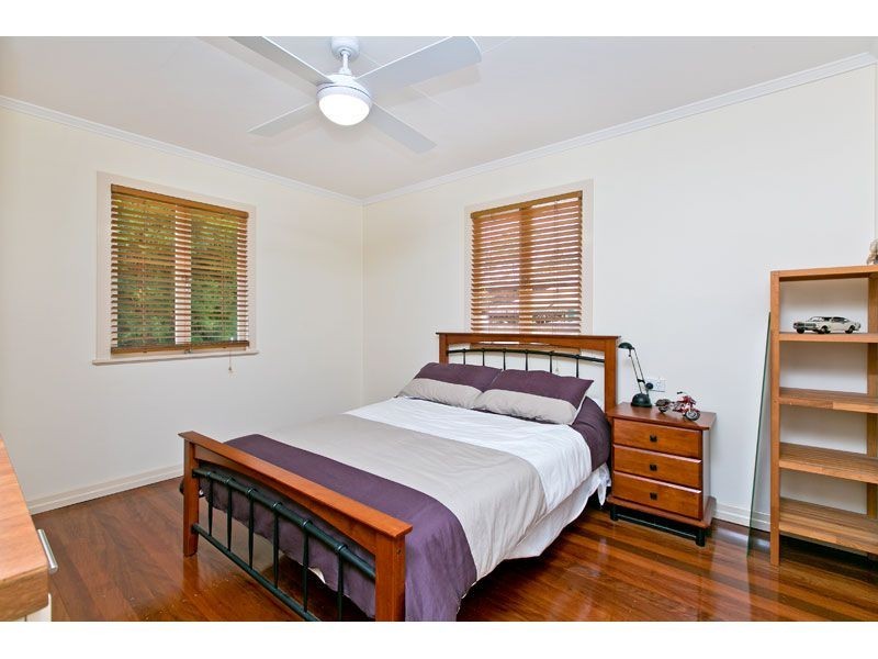39 Denton Street, Wishart QLD 4122