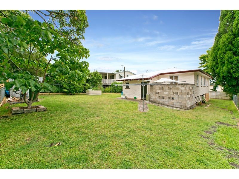 39 Denton Street, Wishart QLD 4122