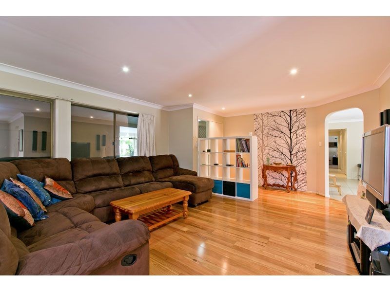 10 Lewisham Court, Birkdale QLD 4159