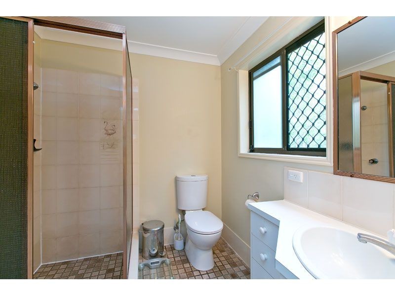 10 Lewisham Court, Birkdale QLD 4159