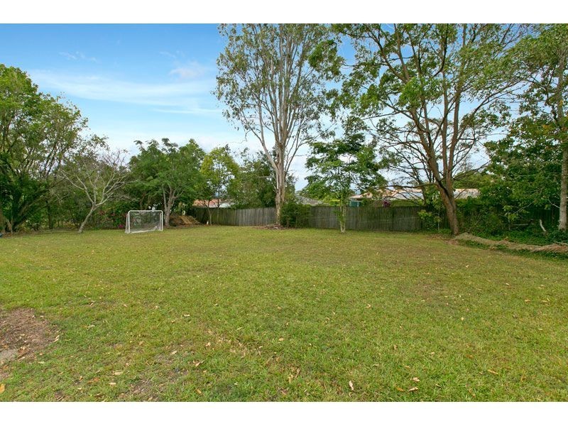 10 Lewisham Court, Birkdale QLD 4159