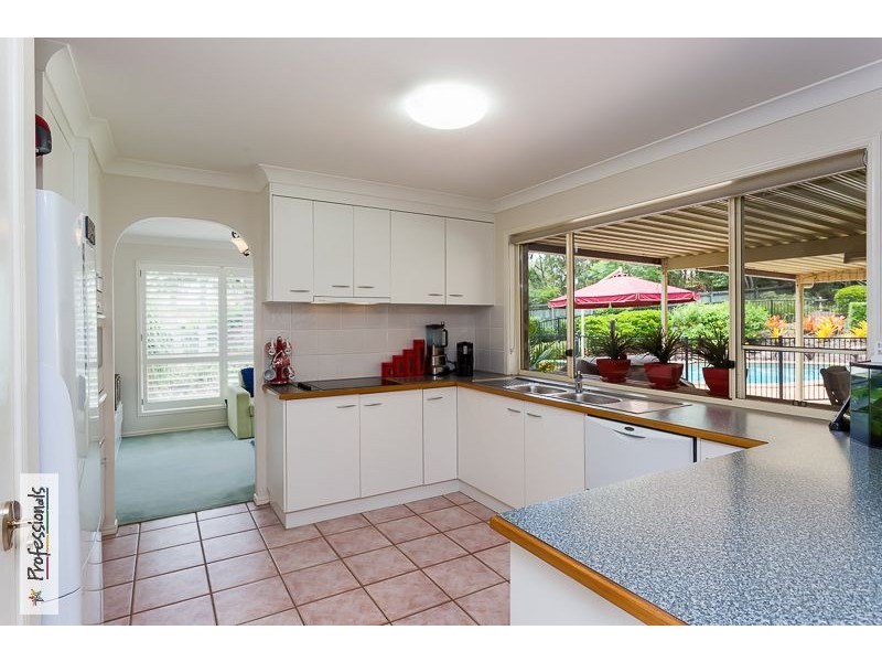 24 Intrepid Drive, Victoria Point QLD 4165