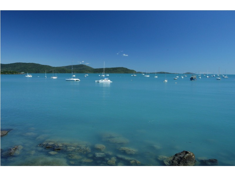 WHISPER BAY, Airlie Beach QLD 4802