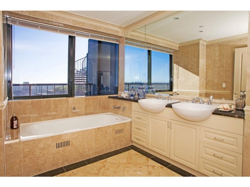 PENTHOUSE 2702 168 KENT STREET, Sydney NSW 2000