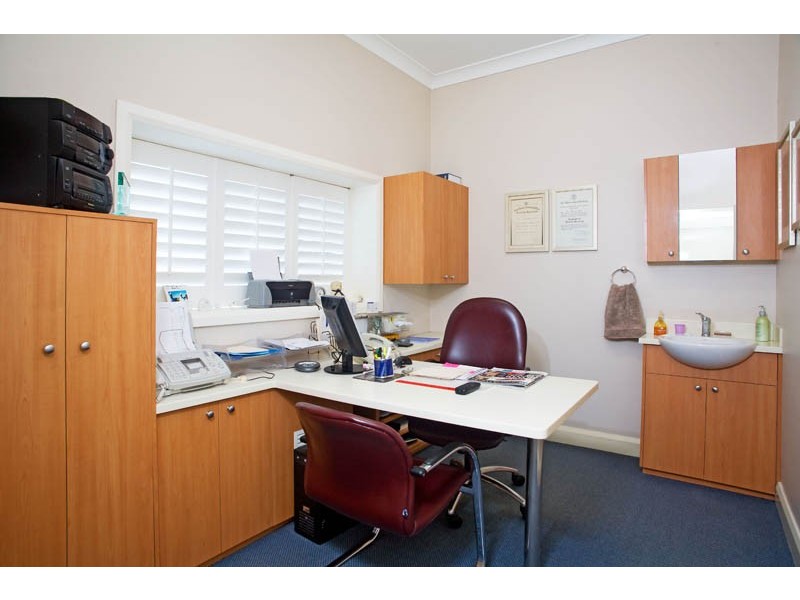 17 TRANSVAAL AVENUE, Double Bay NSW 2028