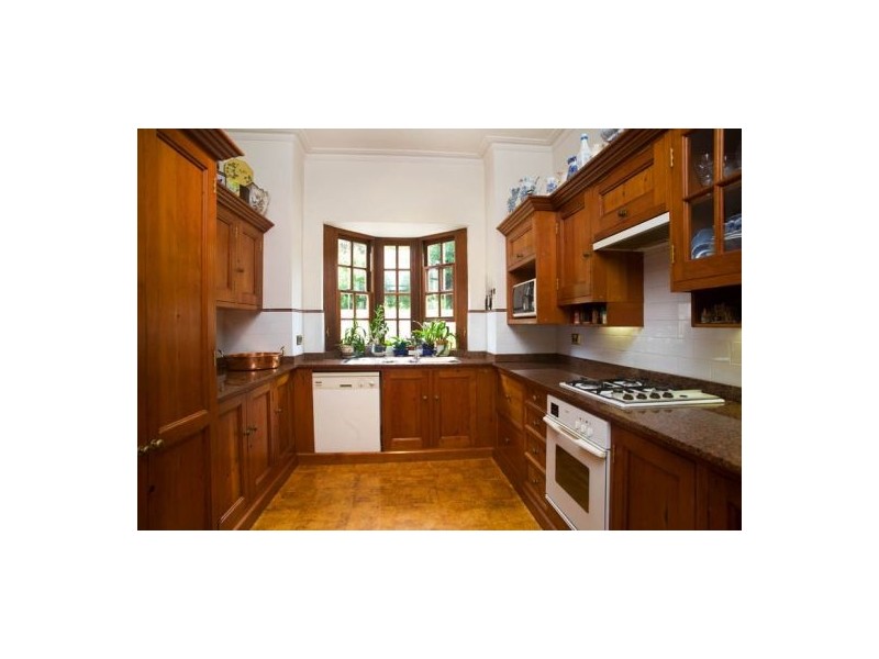 11 LEURA ROAD, Double Bay NSW 2028