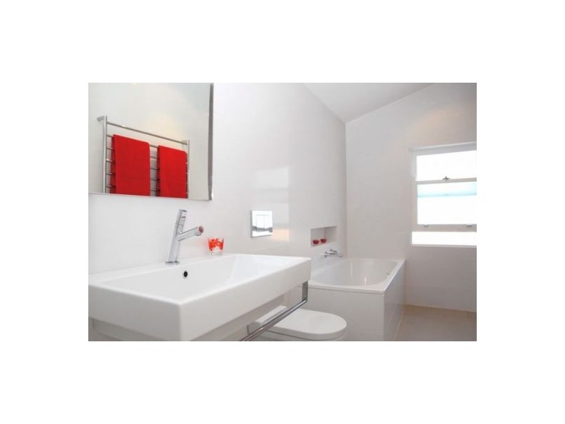 138 WINDSOR STREET, Paddington NSW 2021