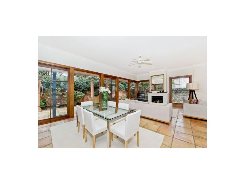 4 STANLEY STREET, Queens Park NSW 2022